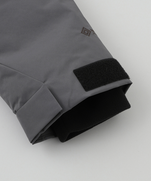 MARMOT CAPITAL(マーモットキャピタル)の「【MARMOT CAPITAL / マーモット キャピタル】WINDSTOPPER LIGHT MAMMOTH JACKET(その他アウター・メンズ・チャコールグレー・LARGE)」の4枚目の写真