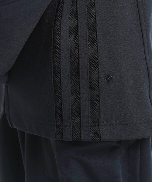 Y-3(ワイスリー)の「M 3S RELX TT(ジャージ・メンズ・ブラック・SMALL/MEDIUM/LARGE/X-LARGE/XX-LARGE/X-SMALL)」の4枚目の写真