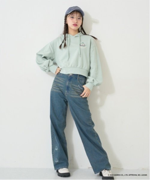 LOVETOXIC（ラブトキシック）の「【サンリオキャラクターズ】キャラクターアソートパーカ（パーカー・キッズ・ブラック/オフホワイト/エメラルド/サックスブルー・S:140cm/L:160cm/M:150cm）」の5枚目の写真