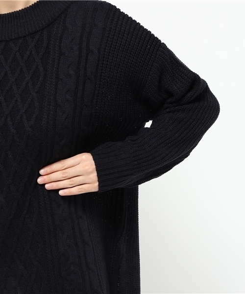 earth music&ecology(アースミュージックアンドエコロジー)の「ケーブルニットプルオーバー(ニット/セーター・レディース・LT.Gray/ブラウン/カーキ/ネイビー・FREE)」の9枚目の写真