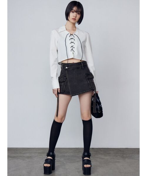 EMODA（エモダ）の「レースアップショートシャツ（シャツ/ブラウス・レディース・グレー/ネイビー/ホワイト・FREE）」の11枚目の写真