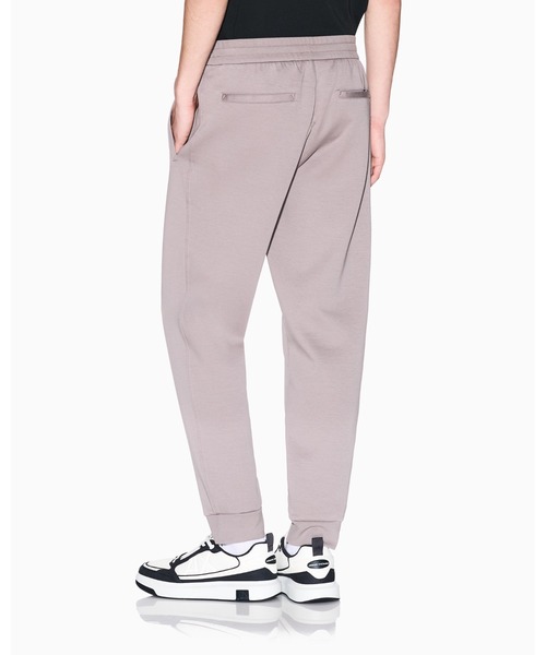ARMANI EXCHANGE（アルマーニエクスチェンジ）の「【A|X アルマーニ エクスチェンジ】ICON スウェットジョガーパンツ（スウェットパンツ・メンズ・ブラック/ホワイト/グレイッシュベージュ・XX-LARGE/X-SMALL/X-LARGE/SMALL/MEDIUM/LARGE）」の10枚目の写真