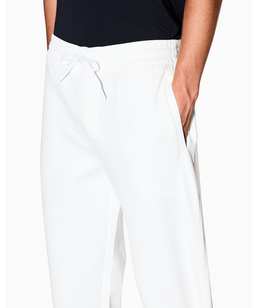 ARMANI EXCHANGE（アルマーニエクスチェンジ）の「【A|X アルマーニ エクスチェンジ】ICON スウェットジョガーパンツ（スウェットパンツ・メンズ・ブラック/ホワイト/グレイッシュベージュ・XX-LARGE/X-SMALL/X-LARGE/SMALL/MEDIUM/LARGE）」の18枚目の写真