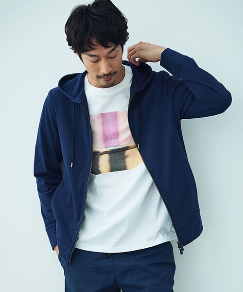 UNFILO(アンフィーロ)の「PHOTO TEE(Tシャツ/カットソー・メンズ・ホワイト系/ホワイト系1・SMALL/MEDIUM/LARGE/X-LARGE)」の2枚目の写真