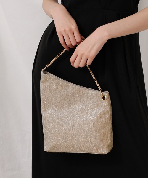 Kana（カナ）の「シャイニー  バイアス ショルダー パーティー バッグ 内ポケット付き 結婚式 二次会 お呼ばれ オケージョン（ショルダーバッグ・レディース・ゴールド/シルバー/ブラック・フリー）」の17枚目の写真