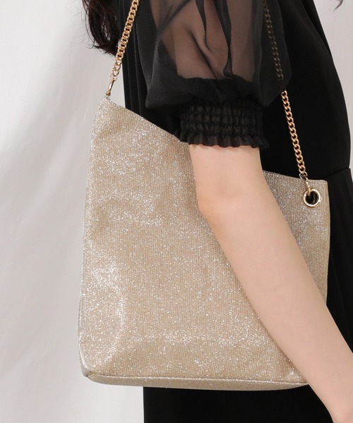 Kana（カナ）の「シャイニー  バイアス ショルダー パーティー バッグ 内ポケット付き 結婚式 二次会 お呼ばれ オケージョン（ショルダーバッグ・レディース・ゴールド/シルバー/ブラック・フリー）」の20枚目の写真