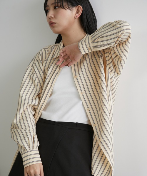 GRANCY ブラック・ホワイトストライプ セール】オーバーサイズベーシックサッカーストライプシャツ（シャツ