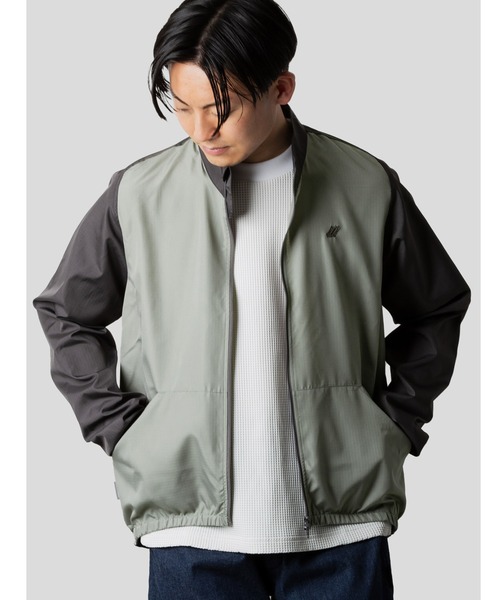TAION（タイオン）の「narifuri × TAION ノンダウンシェルジャケット（ブルゾン・メンズ・ブラック/セージグリーン/カーキ・X-LARGE/MEDIUM/SMALL/LARGE）」の6枚目の写真