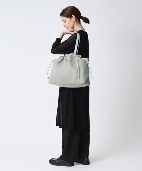 HIROKO HAYASHI(ヒロコハヤシ)の「LUINI(ルイーニ)トートバッグ(トートバッグ・レディース・ライトグレー系9/ライトグリーン/ネイビー系6・00)」の22枚目の写真