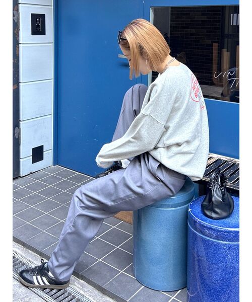 Ungrid（アングリッド）の「バックロゴルーズスウェット（スウェット・レディース・ライトグレー/イエロー/チャコールグレー・FREE）」の5枚目の写真