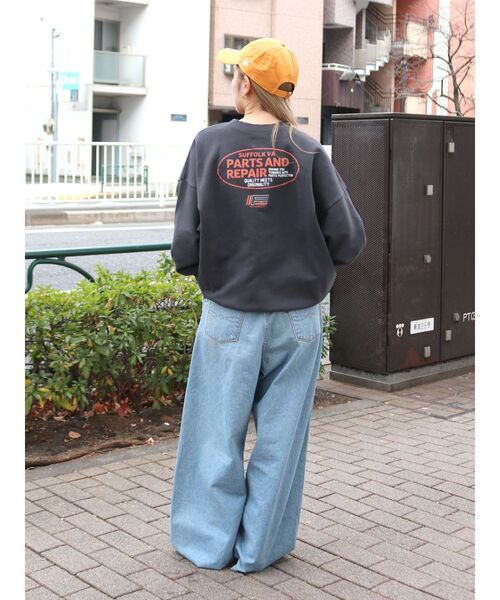 Ungrid（アングリッド）の「バックロゴルーズスウェット（スウェット・レディース・ライトグレー/イエロー/チャコールグレー・FREE）」の12枚目の写真