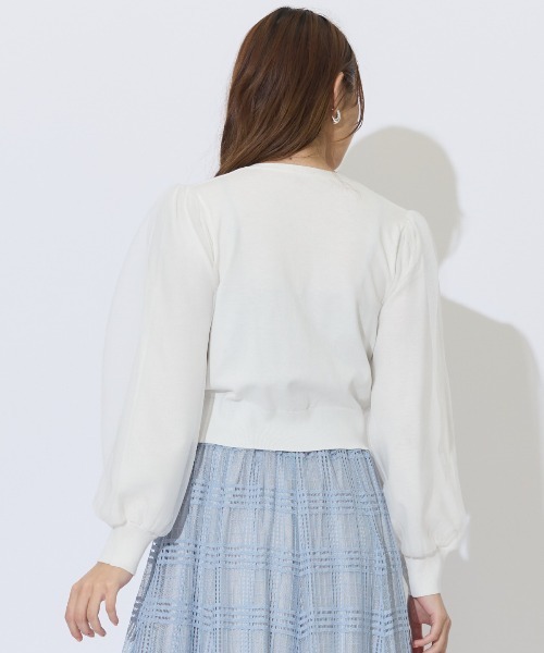 AND COUTURE(アンドクチュール)の「シアースリーブビジューカーディガン(カーディガン/ボレロ・レディース・ブラック/オフホワイト/ブルー・FREE)」の8枚目の写真