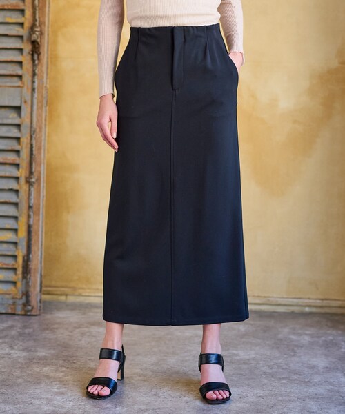 DRESSTERIOR(ドレステリア)の「【大人百花春号掲載 モデル美香さん着用】ストレッチポンチタイトスカート(スカート・レディース・ブラック/チャコールグレー・34/36/38/40)」の1枚目の写真