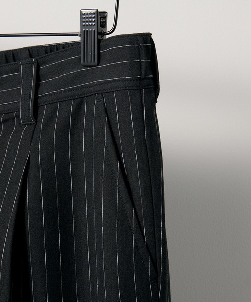 RUUBON（ルーボン）の「【RUUBON】stripe wide straight slacks / ストライプワイドストレートスラックス（スラックス・メンズ・ブラック系1/ネイビー系1・S/M/L）」の3枚目の写真