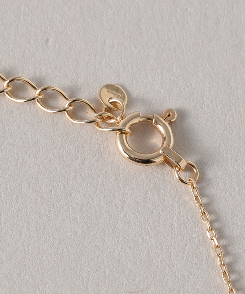 Lilas（リラ）の「ダエンラインモチーフブレスレット K10（ブレスレット・レディース・ゴールド・FREE）」の4枚目の写真