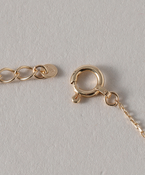 Lilas（リラ）の「ダエンラインモチーフブレスレット K10（ブレスレット・レディース・ゴールド・FREE）」の5枚目の写真