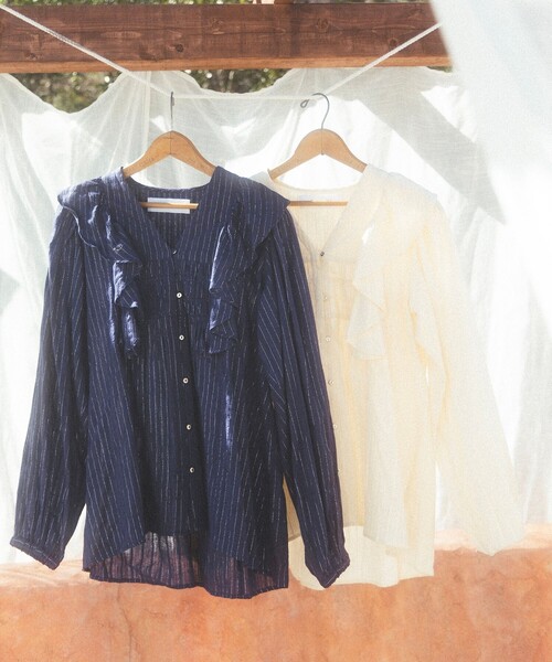 sara mallika(サラ マリカ)の「【別注】Sara mallika / COTTON STRIPE JACQUARD FRILL TUNIC(シャツ/ブラウス・レディース・ナチュラル/ネイビー・ONE SIZE)」の3枚目の写真