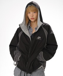 coach リバーシブル　フード付き　ナイロンジャケット BURLAP OUTFITTER ナイロンジャケット REVERSIBLE COACH JACKET