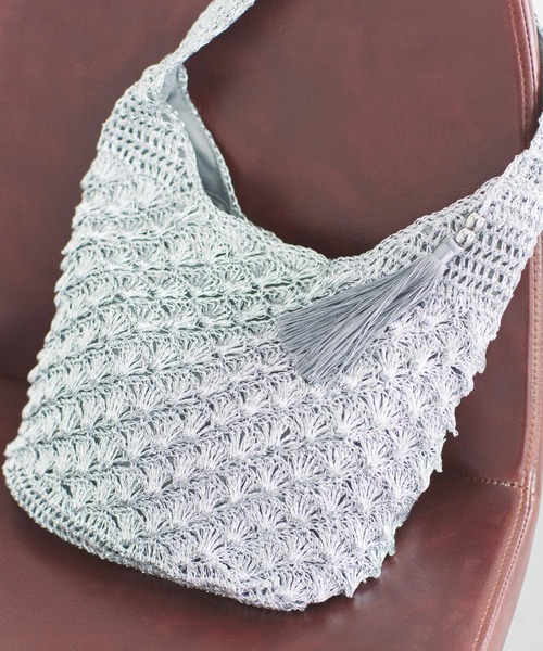 Doux archives（ドゥアルシーヴ）の「メタリック柄編みワンショルダーバッグ（ショルダーバッグ・レディース・シルバー/ブラック・FREE）」の10枚目の写真