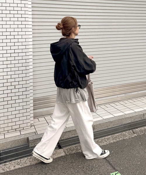 ISOOK(アイスー)の「フリルペプラムトップス(chiica select) / Tシャツ ロンT カットソー チュニック 重ね着 レイヤード 長袖 インナー ラウンドネック ロング丈 白 ホワイト(Tシャツ/カットソー・レディース・ホワイト/ブラック/グレー・FREE)」の22枚目の写真