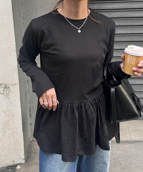 ISOOK(アイスー)の「フリルペプラムトップス(chiica select) / Tシャツ ロンT カットソー チュニック 重ね着 レイヤード 長袖 インナー ラウンドネック ロング丈 白 ホワイト(Tシャツ/カットソー・レディース・ホワイト/ブラック/グレー・FREE)」の14枚目の写真