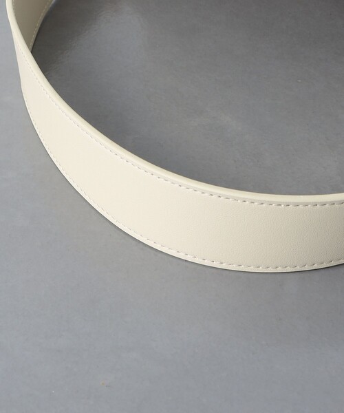 OSOI（オソイ）の「＜OSOI＞MINI BROT バッグ（ショルダーバッグ・レディース・オフホワイト/ブラック/ダークブラウン・FREE）」の19枚目の写真