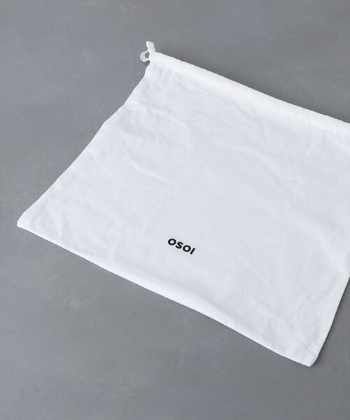 OSOI（オソイ）の「＜OSOI＞MINI BROT バッグ（ショルダーバッグ・レディース・オフホワイト/ブラック/ダークブラウン・FREE）」の4枚目の写真