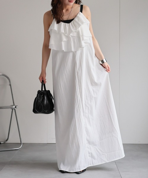 GOLDS♡ビジューバックル付きAラインラッフルフリルワンピース♡未着♡白黒M GOLDS♡ビジューバックル付きAラインラッフルフリルワンピース