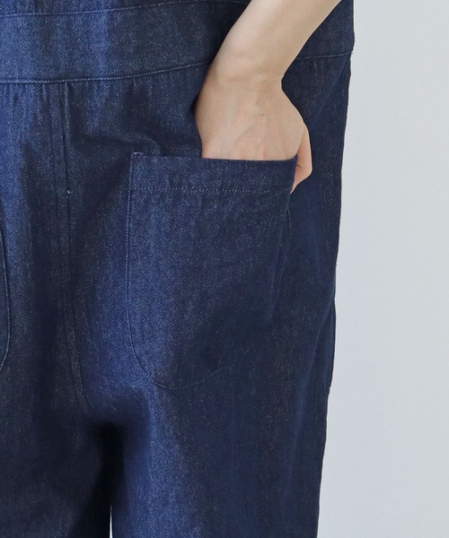 PAR ICI(パーリッシィ)の「【WEB別注】インディゴデニム フリルオールインワン(つなぎ/オールインワン・レディース・ネイビー・M/L)」の5枚目の写真