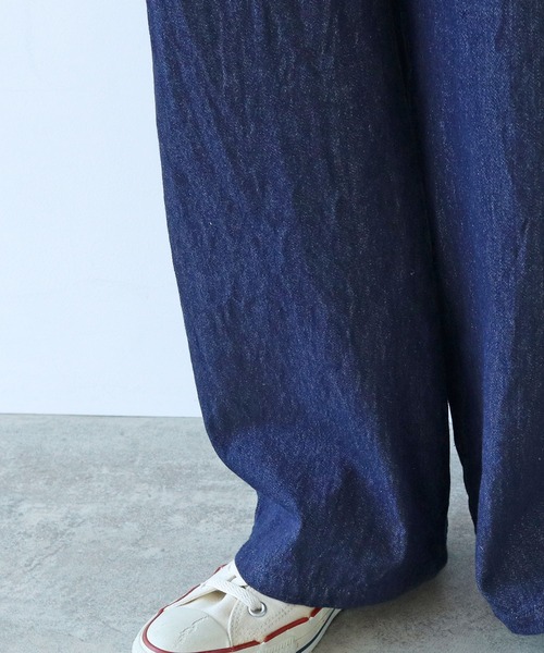 PAR ICI(パーリッシィ)の「【WEB別注】インディゴデニム フリルオールインワン(つなぎ/オールインワン・レディース・ネイビー・M/L)」の6枚目の写真