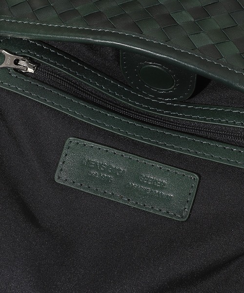 MEN'S BIGI（メンズビギ）の「【SEEKER/シーカー】別注メッシュレザーショルダーバッグ（ショルダーバッグ・メンズ・ダークブラウン/グリーン/ブラック・FREE）」の14枚目の写真