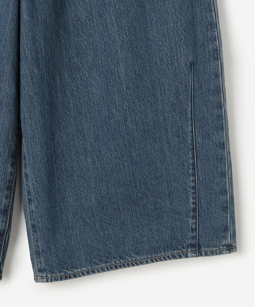 セール】KURO | WIDE SPREAD CROPPED SHORTS WOMEN（デニム
