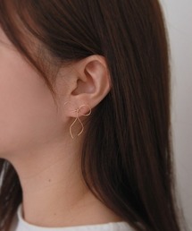 kare/【両耳用】ゴールド 華奢 リボン ピアス
