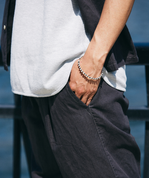 JOURNAL STANDARD relume（ジャーナルスタンダード　レリューム）の「レイヤード サーマル タンクトップ（タンクトップ・メンズ・ホワイト/ライトグレー/ブラック・SMALL/MEDIUM/LARGE）」の3枚目の写真