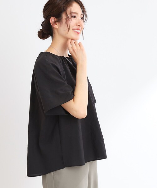 ブラウス シャツ 「夏SALE／UVカット／接触冷感／マシンウォッシュ可／吸水速乾／セットアップ可／夏の通勤におすすめ」ネックギャザータックブラウス 夏SALE／UVカット／接触冷感／マシンウォッシュ可／吸水速乾