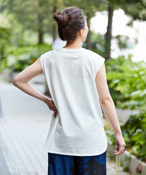 B.C STOCK(ベーセーストック)の「【WEB限定】ウォッシャブル / 接触冷感 / ノースリーブプルオーバー(Tシャツ/カットソー・レディース・キャメル/ホワイト/ブラック・FREE)」の17枚目の写真