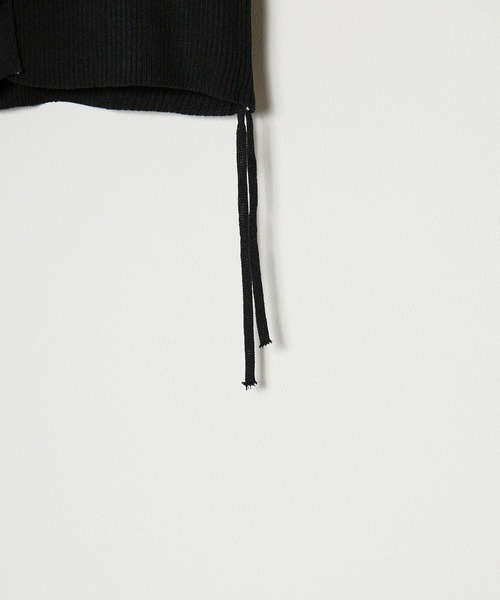 BLANK (ブランク)の「Side Drawstring Ribbon Tops / サイドドロストリボントップス(Tシャツ/カットソー・レディース・ブラック/ライトグリーン・FREE)」の4枚目の写真