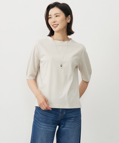 J.PRESS(ジェイプレス)の「【洗える・抗菌防臭・接触冷感・吸水速乾】ドライポンチ モックネック カットソー(Tシャツ/カットソー・レディース・グレー系/サックスブルー系/ベージュ系/ブラック系・T15/T13)」の3枚目の写真