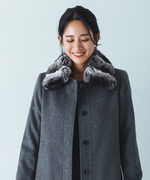sankyo shokai(サンキョウショウカイ)の「カシミヤ100% チンチラトリム ステンカラー コート(ステンカラーコート・レディース・ダークグレー/グレー系/ブラック・7号/9号/11号/13号)」の8枚目の写真