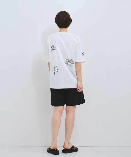VICKY(ビッキー)の「落書き刺繍Tシャツ≪洗濯機で洗える≫(Tシャツ/カットソー・レディース・ホワイト/ブラック・M)」の10枚目の写真