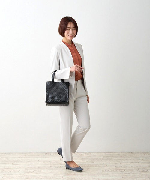 ROOTOTE(ルートート)の「ROOTOTE ルートートLT.スクエア.Classic-B(トートバッグ・レディース・ブラック/ブラック系その他/ゴールド系その他/ネイビー・FREE)」の11枚目の写真