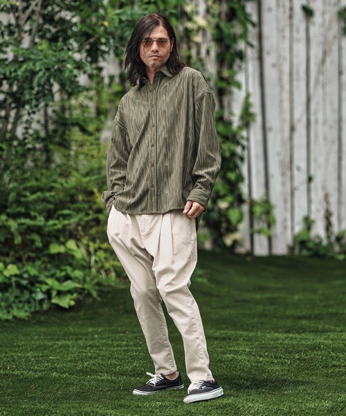 CAMBIO(カンビオ)の「ms6154- Spotted Print Corduroy Shirts コーデュロイシャツ(シャツ/ブラウス・メンズ・グレイッシュベージュ/ブラック/カーキ・S/M/L)」の7枚目の写真
