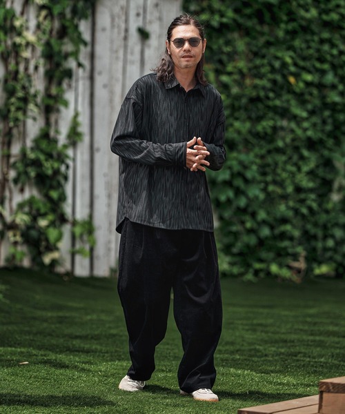 CAMBIO(カンビオ)の「ms6154- Spotted Print Corduroy Shirts コーデュロイシャツ(シャツ/ブラウス・メンズ・グレイッシュベージュ/ブラック/カーキ・S/M/L)」の13枚目の写真