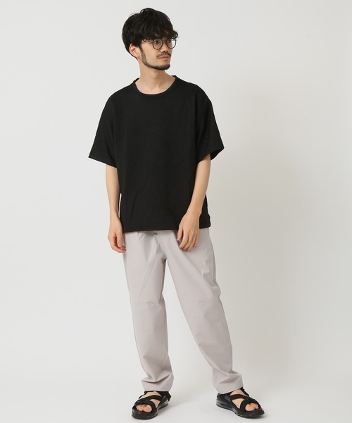 ARCADE(アーケード)の「同色織柄もちもち素材 ボックスシルエット クルーネック ショートスリーブカットソー(Tシャツ/カットソー・メンズ・ベージュ/ホワイト/グレー/ブラック・L/XL/2XL/M)」の9枚目の写真