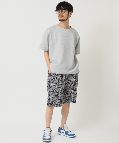 ARCADE(アーケード)の「同色織柄もちもち素材 ボックスシルエット クルーネック ショートスリーブカットソー(Tシャツ/カットソー・メンズ・ベージュ/ホワイト/グレー/ブラック・L/XL/2XL/M)」の11枚目の写真