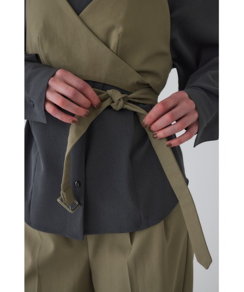 RIM.ARK(リムアーク)の「Design bustier デザインビスチェ(キャミソール・レディース・グレイッシュベージュ/ブラック・FREE)」の11枚目の写真