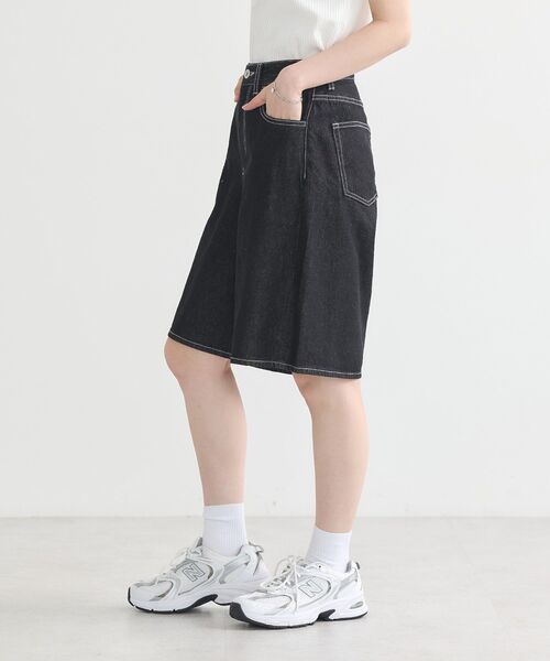 earth music&ecology（アースミュージックアンドエコロジー）の「デニムハーフパンツ（その他パンツ・レディース・ライトインディゴブルー/ブラック・S/M）」の15枚目の写真