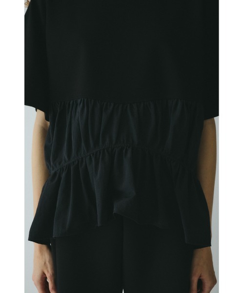 Frill A-line cut tops フリルAラインカットトップス（Tシャツ