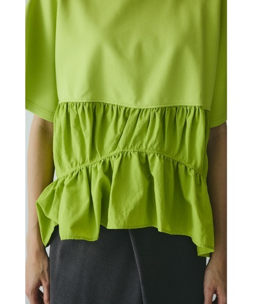 Frill A-line cut tops フリルAラインカットトップス（Tシャツ