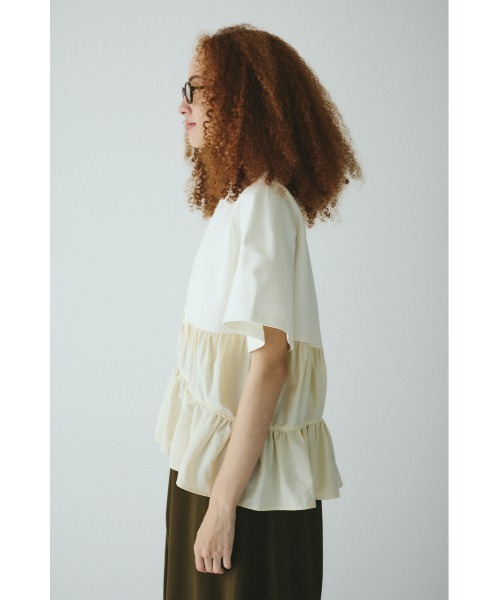 Frill A-line cut tops フリルAラインカットトップス（Tシャツ